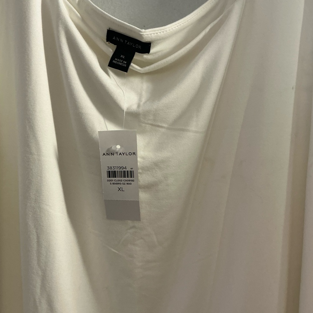 Ann Taylor white Crewneck Tee size XL - Picture 7 of 16
